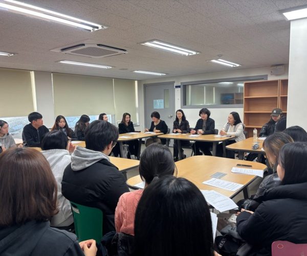 학생대표간담회.jpg