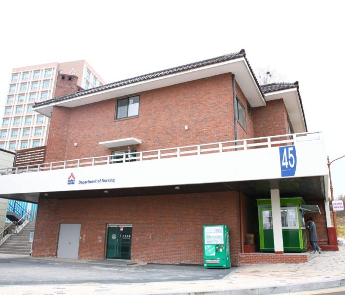 한남대학교-45-강의동.jpg